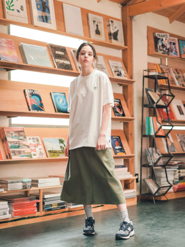 ティーダブリューエヌ(TWN) Noble T-shirt Short-Sleeved Ivory SHST3375