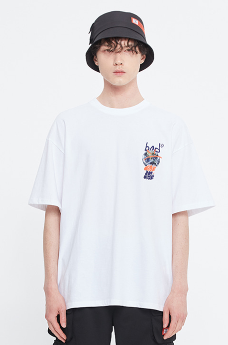 ベドインベド(BADINBAD) BAD PLANET TEE_WHITE