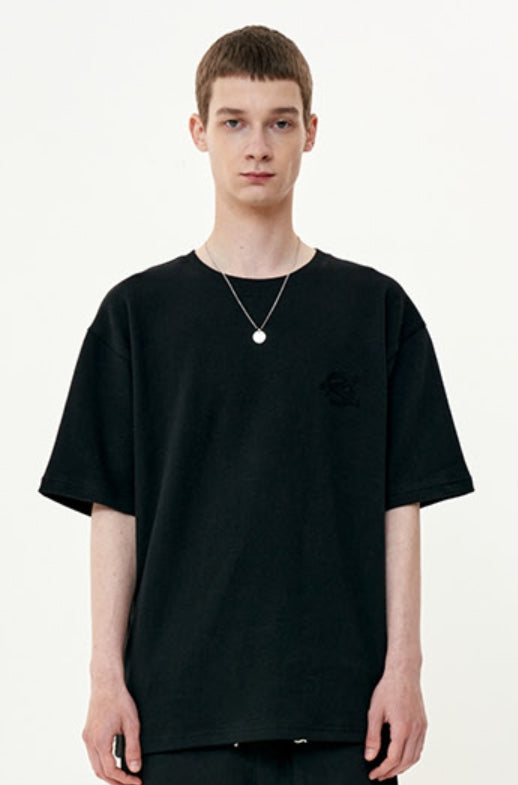 オーワイ(OY) CUTTING PATCH LOGO T-BLACK