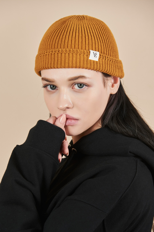 VARZAR(バザール)　rope pattern short beanie mustard