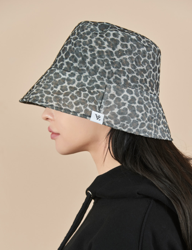 VARZAR(バザール)　Mash Bucket Hat Leopard Gray