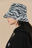 VARZAR(バザール)　Mash Bucket Hat Zebra White