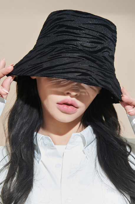 VARZAR(バザール)　Mash Bucket Hat Zebra Black
