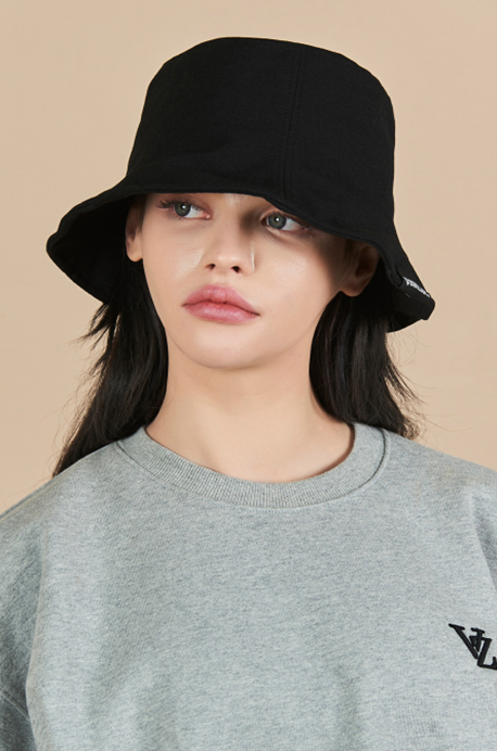 VARZAR(バザール)　Morning Glory Bucket Hat Black