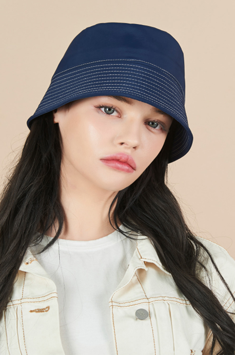 VARZAR(バザール)　White stitch Poly Drop Bucket hat Navy