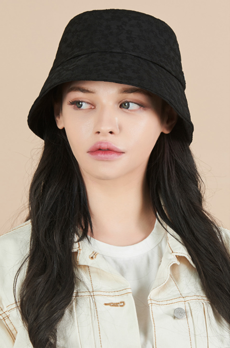 VARZAR(バザール)　lace bucket hat black