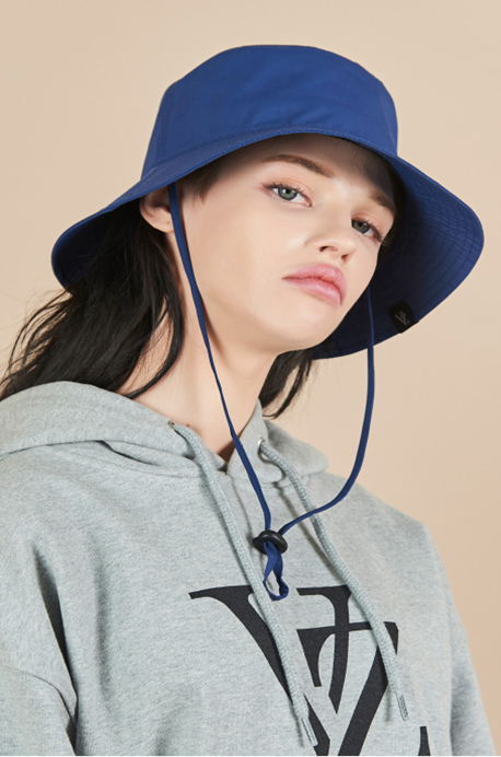 VARZAR(バザール)　Waterproof String Bucket Hat Navy