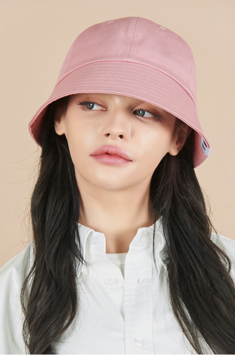 ★VARZAR★ Monogram Label Round Bucket Hat Pink VARZAR(バザール) Monogram Label Round Bucket Hat Pink