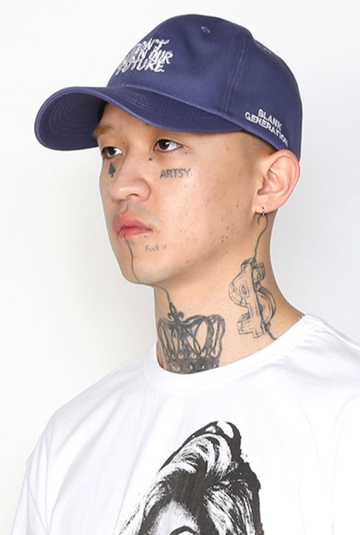 アジョバイアジョ（AJOBYAJO) Slogan Baseball Cap [Blue]