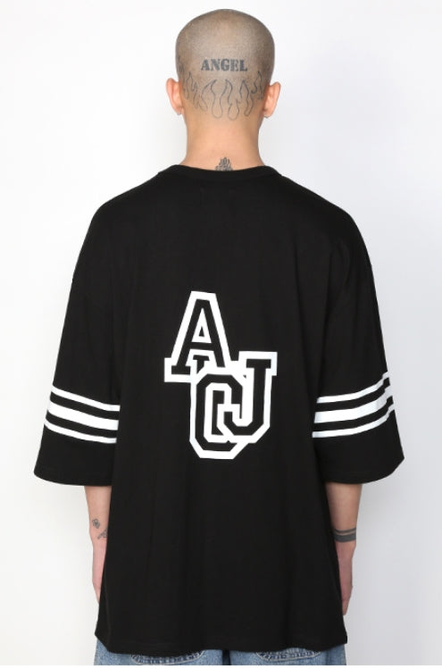 アジョバイアジョ（AJOBYAJO) Football Tee [Black]
