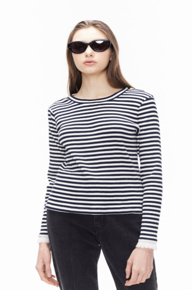 ORDINARY PEOPLE(オーディナリーピープル)  ORDINARY PEOPLE FRILL SLEEVE POINT BLACK STRIPE T-SHIRTS