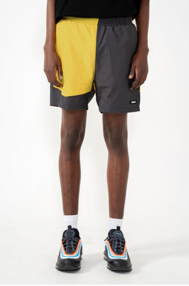 MMIC(エムエムアイシー)  BLOCK NYLON SHORTS