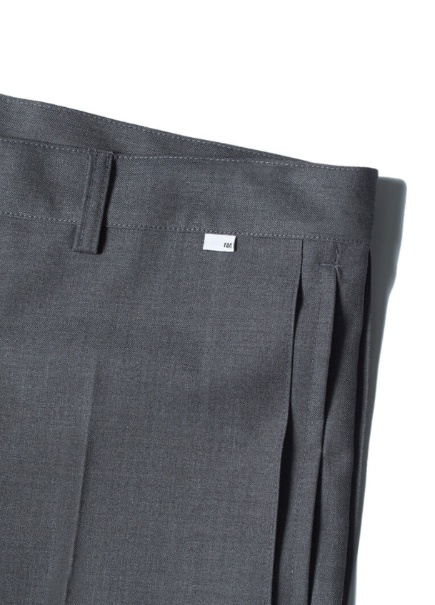 NOMANUAL(ノーマニュアル) SIDE TWO TUCK PANTS - GRAY