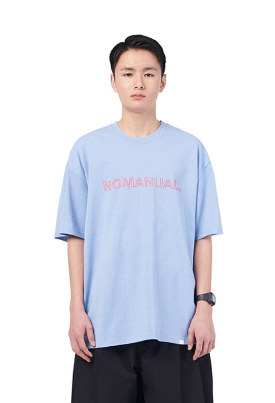 NOMANUAL(ノーマニュアル) T.L LOGO T-SHIRT - SKYBLUE