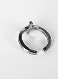 SSY(エスエスワイ) S SY CROSS RING (SURGICAL STEEL)