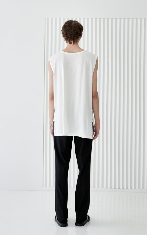 SSY(エスエスワイ)  modal lengthy sleeveless white