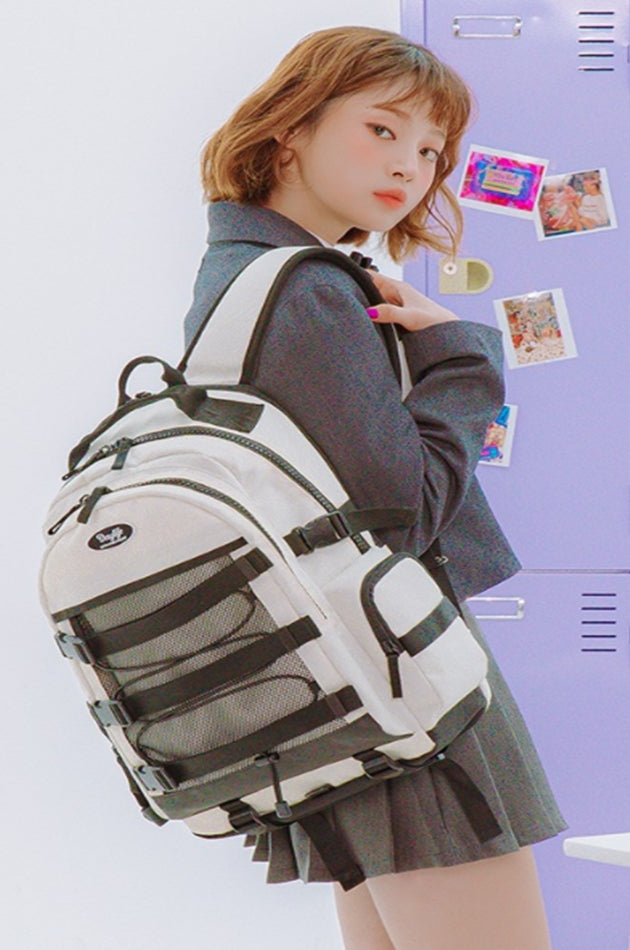 デイライフ(Daylife)  2021 DAYLIFE SIGNAL BACKPACK (IVORY)