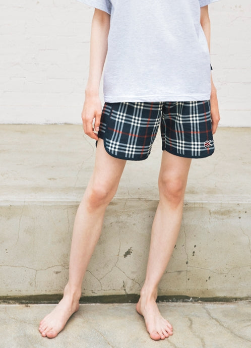 ロマンティッククラウン(ROMANTIC CROWN) [BARREL X RMTC]CHECK BOARD SHORTS_NAVY
