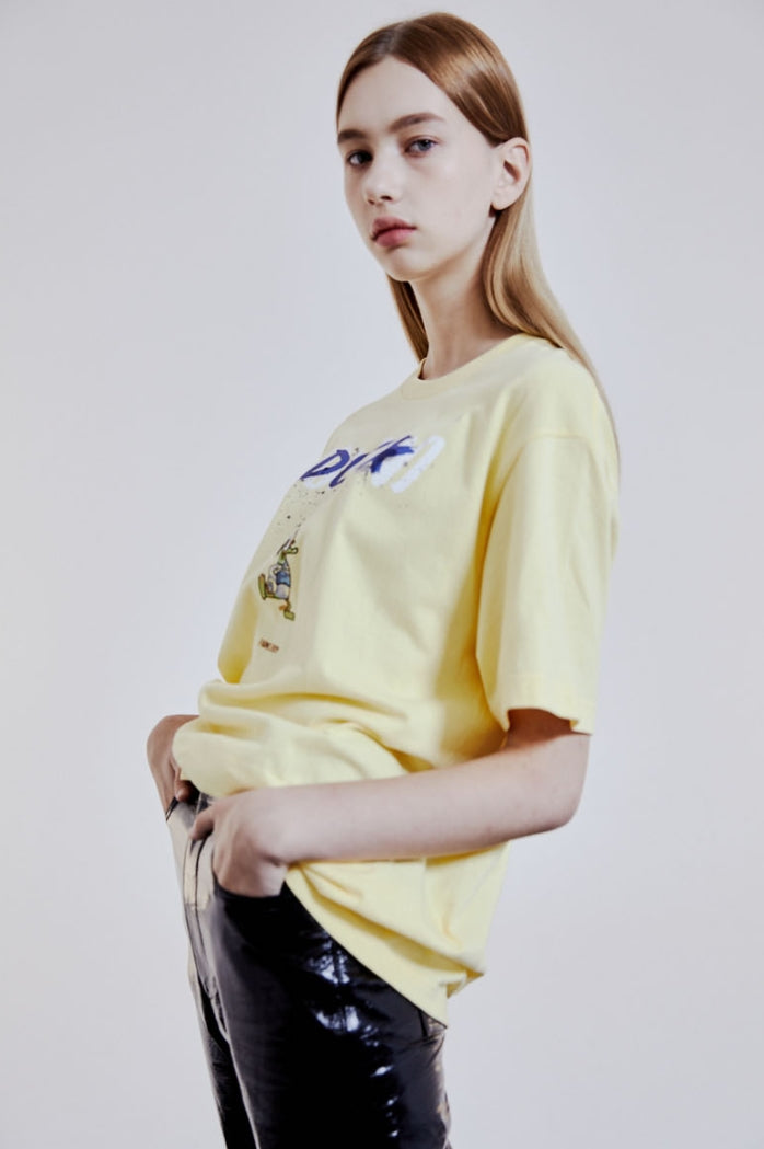 ORDINARY PEOPLE(オーディナリーピープル) [ORDINARYPEOPLE X DISNEY] DANCING DONALD YELLOW T-SHIRTS