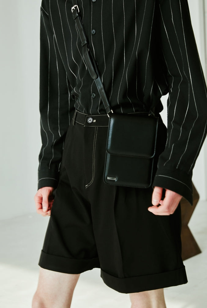 SSY(エスエスワイ) Stitch wide turn up half pants black