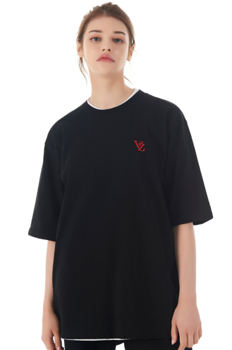 VARZAR(バザール)　3D Monogram Red Embroidery Short Sleeve T-shirt Black