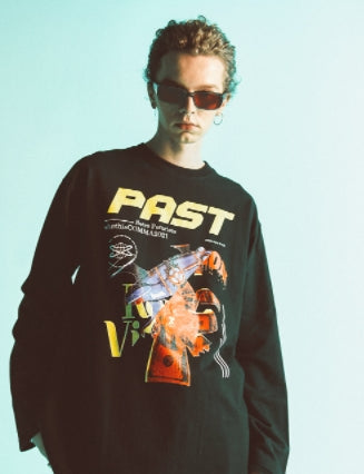 シディスコンマ(SHETHISCOMMA) PAST ROCKET T(2COLOR)