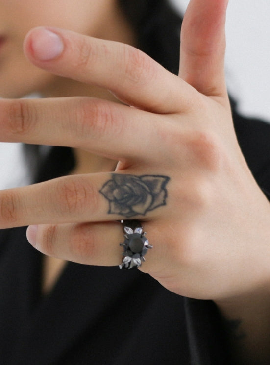 BLACKPURPLE (ブラックパープル) Chateauwyge Bijou Ring (Black)