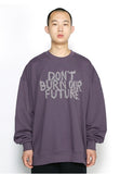 アジョバイアジョ(AJOBYAJO) Flocked (19) Slogan Sweatshirt [Purple]