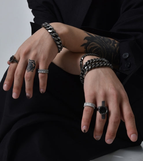 BLACKPURPLE (ブラックパープル)  BLACK CUBIC STONE RING