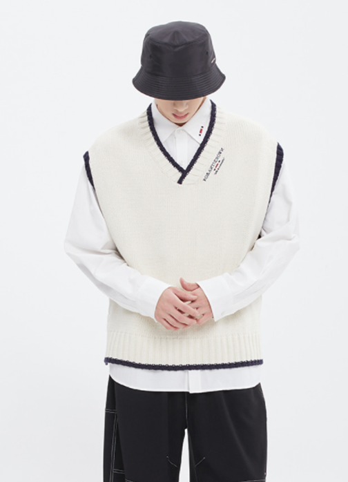 ロマンティッククラウン(ROMANTIC CROWN) SIDE BUTTON VEST_OATMEAL