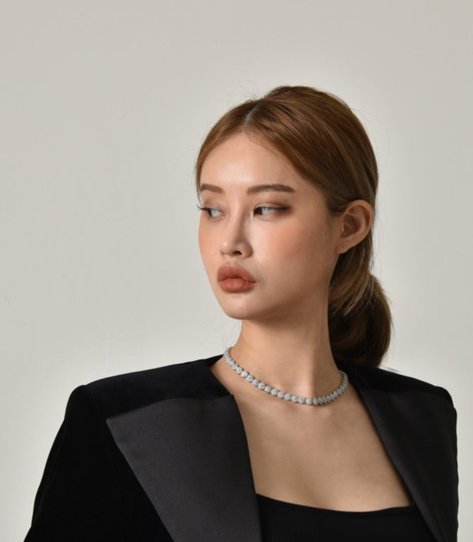 BLACKPURPLE (ブラックパープル) SNOW FLOWER CUBIC NECKLACE - SILVER