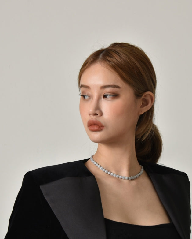 BLACKPURPLE (ブラックパープル) SNOW FLOWER CUBIC NECKLACE - DARK SILVER