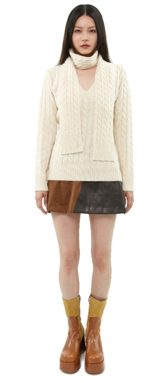 curetty (キュリティー)  C V-NECK MUFFLER KNIT SET-UP_IVORY