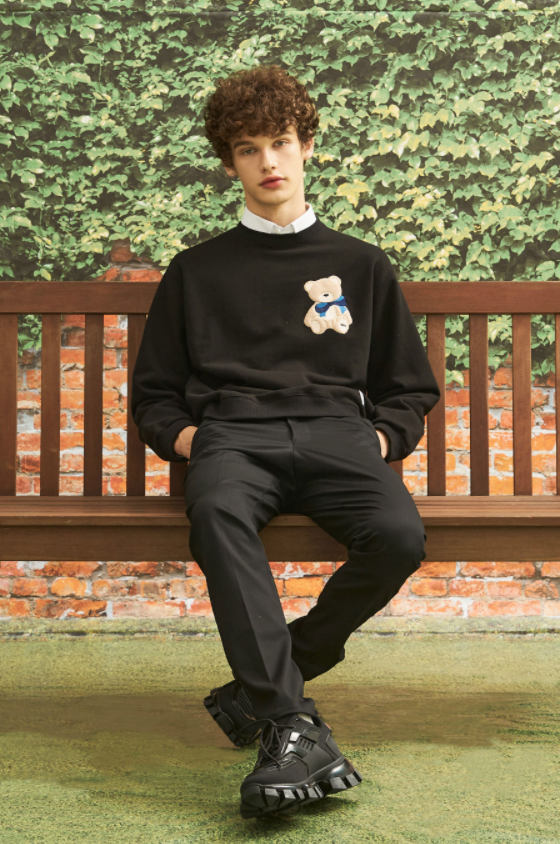 AQO_studiospace(アコスタジオスペース)    AQO OG BEAR SWEATSHIRTS BLACK