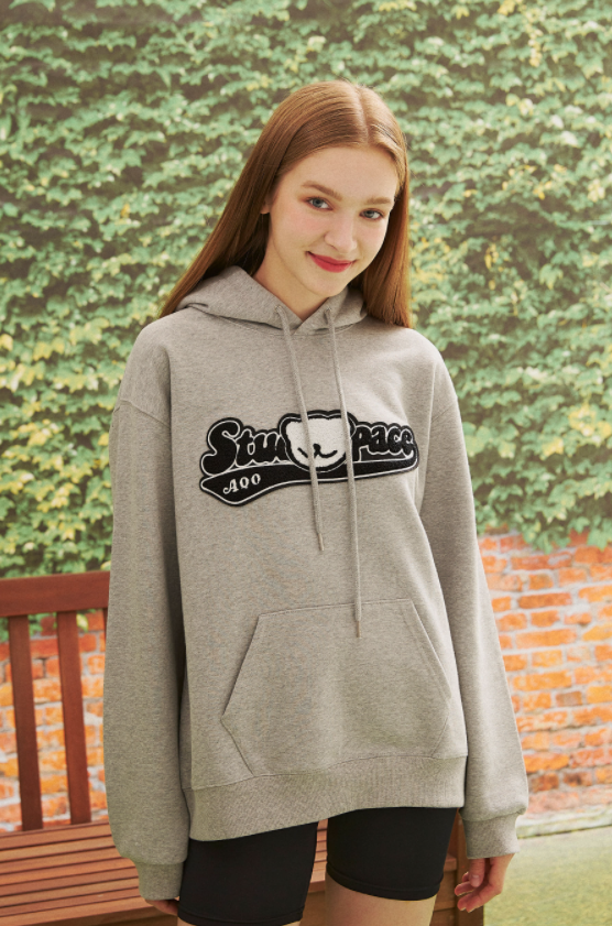 AQO_studiospace(アコスタジオスペース)    AQO VARSITY LOGO HOODIE GRAY