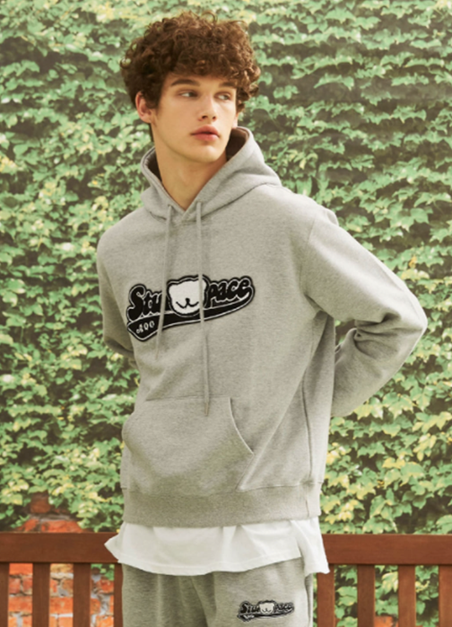 AQO_studiospace(アコスタジオスペース)    AQO VARSITY LOGO HOODIE GRAY