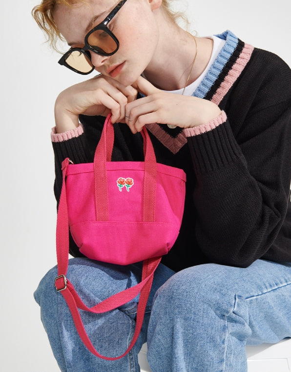 ワンダービジター(WONDER VISITOR)  Logo mini cross bag [Magenta]