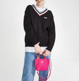 ワンダービジター(WONDER VISITOR) Logo embroidery v-neck Knit [Black]