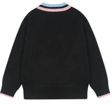 ワンダービジター(WONDER VISITOR) Logo embroidery v-neck Knit [Black]
