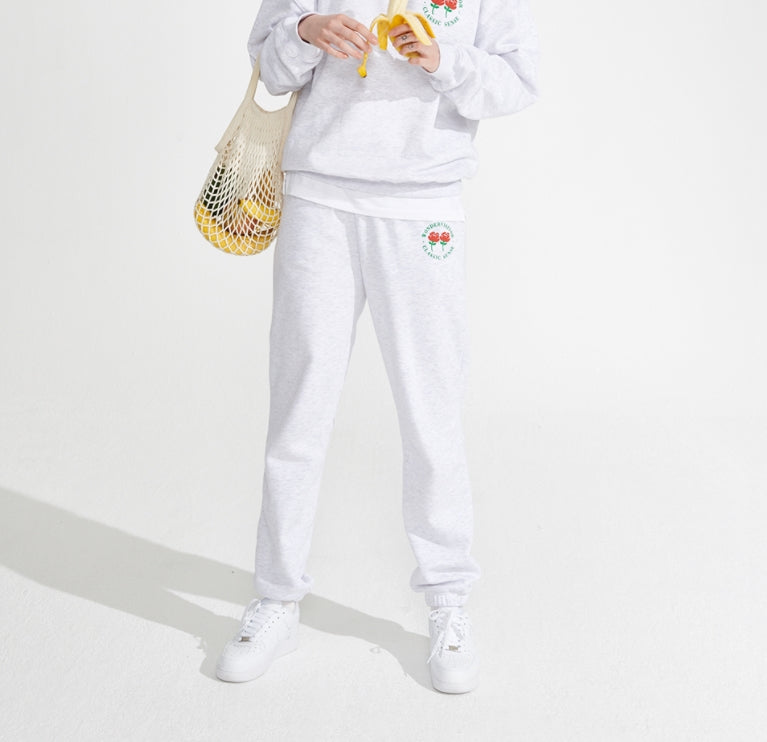 ワンダービジター(WONDER VISITOR)   Logo Jogger pants [Light grey]