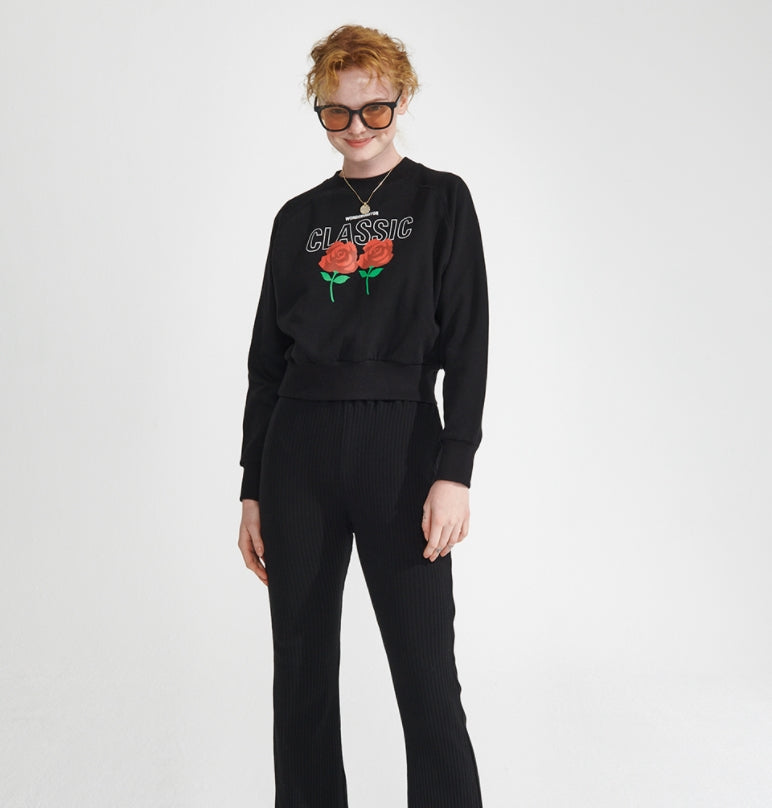 ワンダービジター(WONDER VISITOR)  2021 Logo Crop sweatshirt [Black]