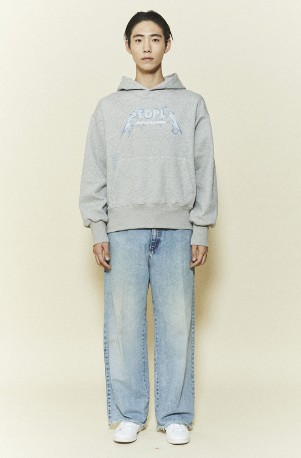 ORDINARY PEOPLE(オーディナリーピープル) STORM GRAPHIC GRAY HOODIE