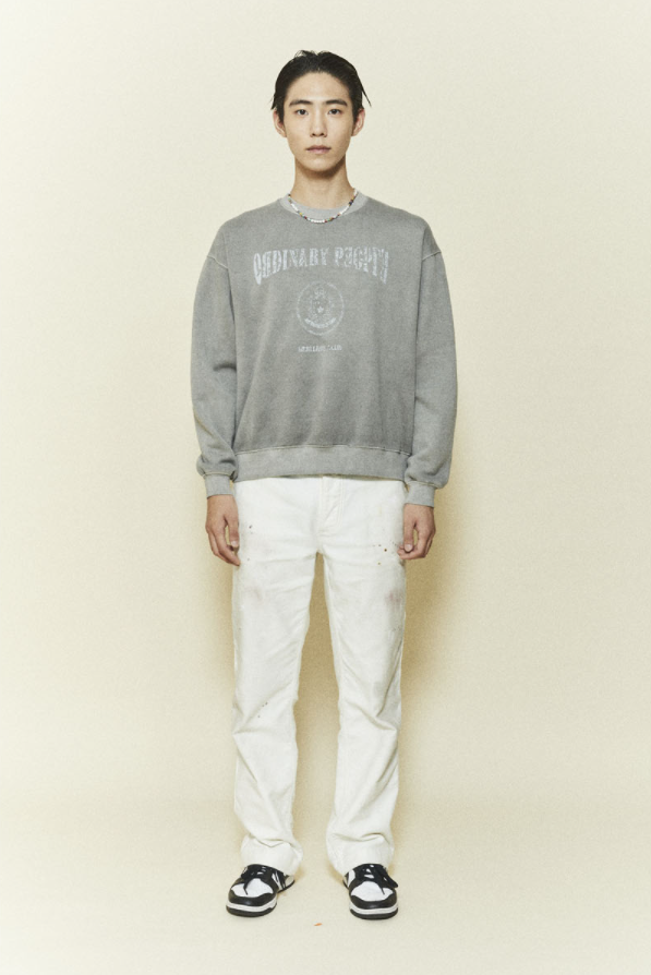 ORDINARY PEOPLE(オーディナリーピープル) BURIED LOGO GRAY SWEATSHIRTS