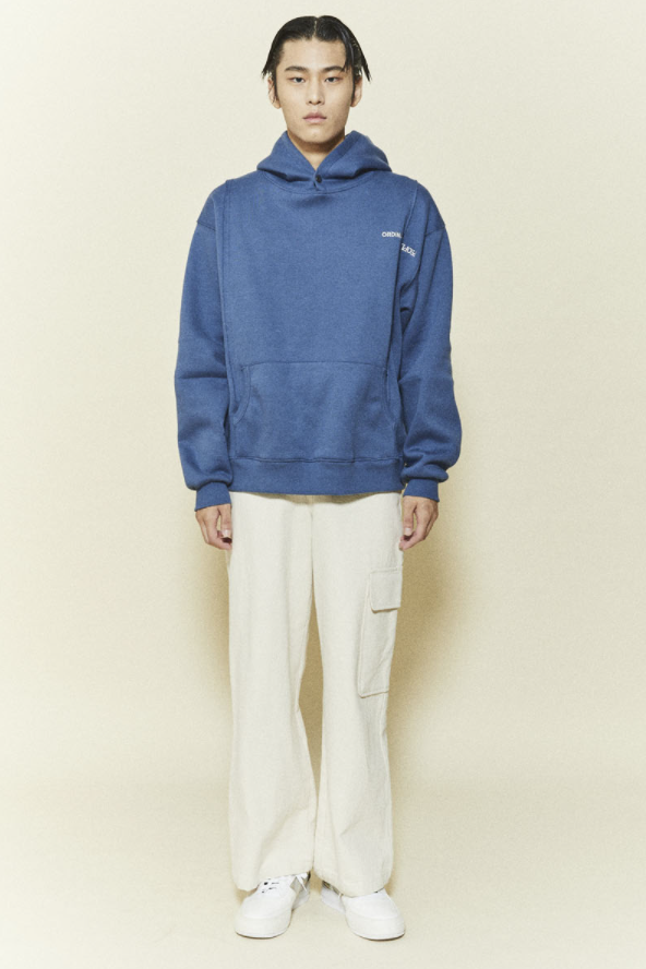 ORDINARY PEOPLE(オーディナリーピープル) THREE PANELLED SETUP BLUE HOODIE