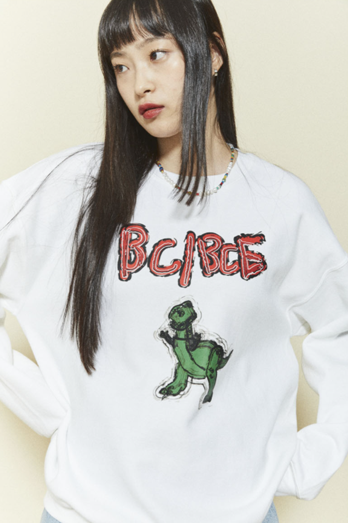 ORDINARY PEOPLE(오디너리피플) [ ORDINARYPEOPLE & DISNEY ] TOY REX WHITE SWEATSHIRTS