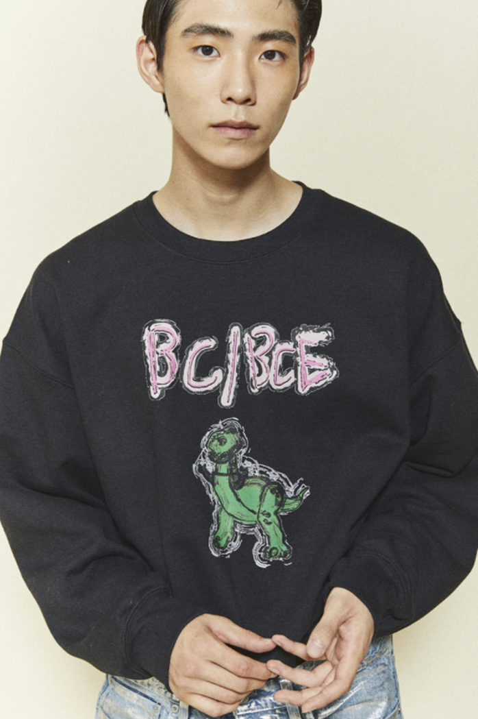 ORDINARY PEOPLE(오디너리피플) [ ORDINARYPEOPLE & DISNEY ] TOY REX BLACK SWEATSHIRTS