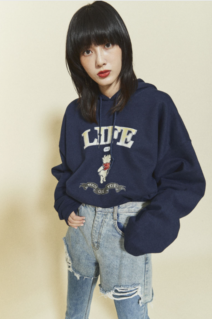 ORDINARY PEOPLE(オーディナリーピープル) [ ORDINARYPEOPLE & DISNEY ] LIFE POOH NAVY HOODIE