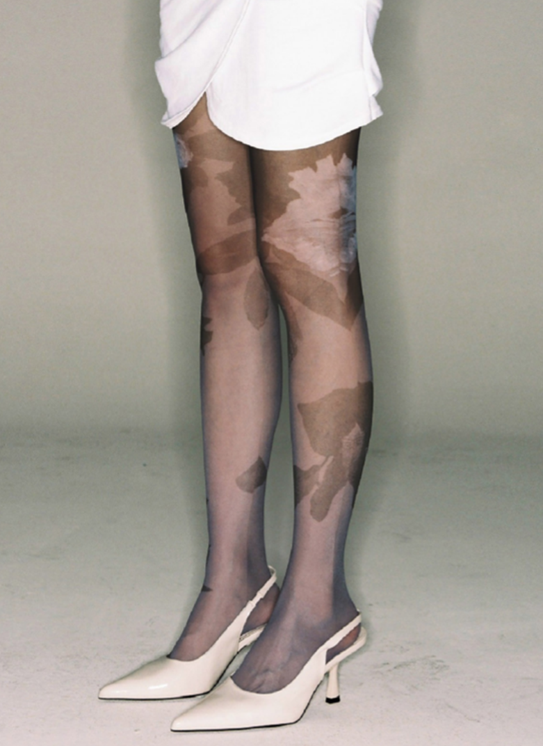 nache(ナチェ)  FLOWERY OPAQUE TIGHTS