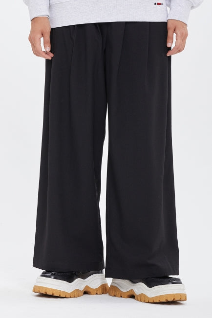 ロマンティッククラウン(ROMANTIC CROWN) WOMANS TWOTUCK SLACKS_BLACK