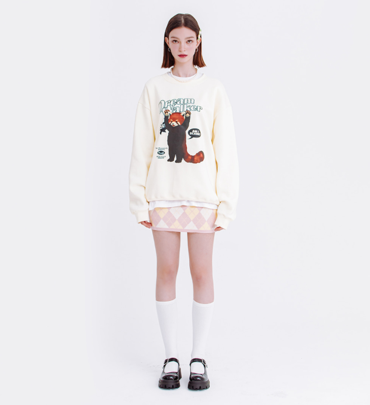 デイライフ(Daylife)  DAYLIFE RATTHER PANDA SWEATSHIRT (IVORY)